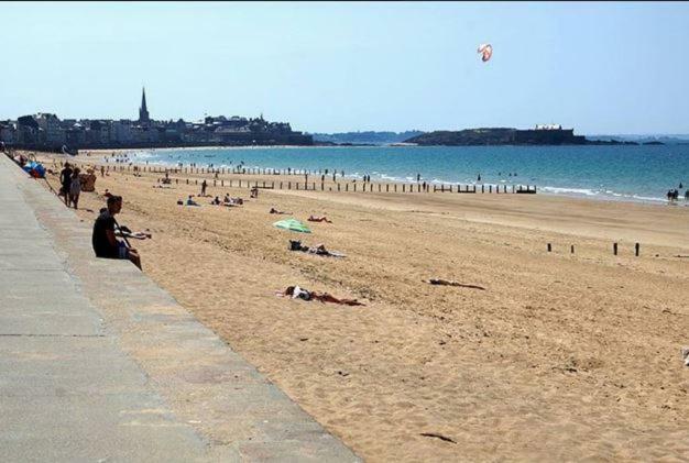 Joli T3, Gare & Plages A Proximite Saint-Malo Buitenkant foto